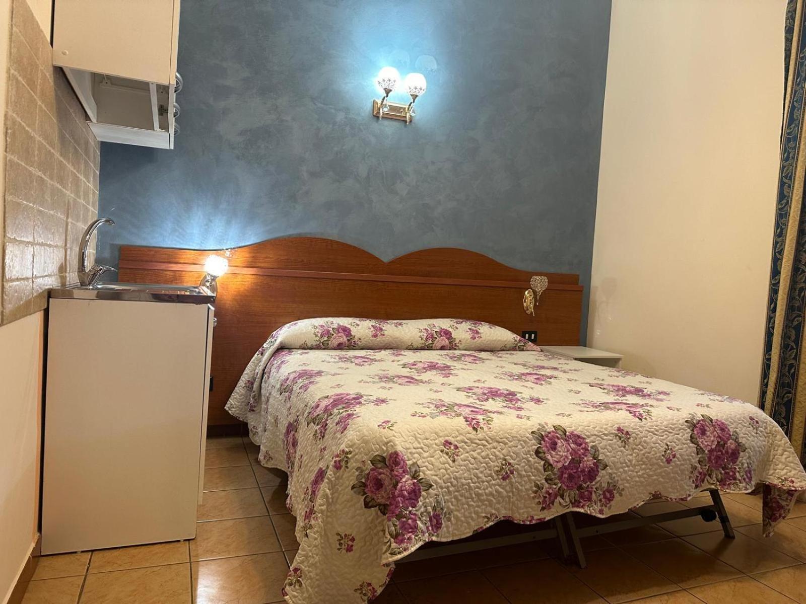 فندق Near Termini Station روما المظهر الخارجي الصورة